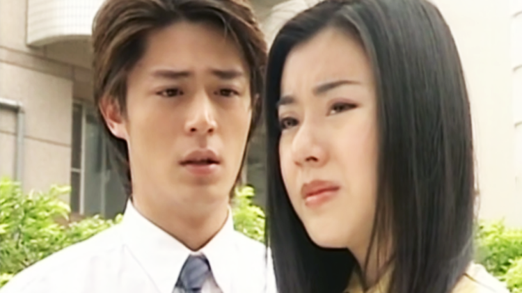 《90后妈又美又飒》的家庭生活